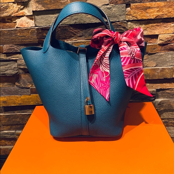 Hermes Bags | Herms Picotin 22 Vert 